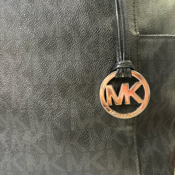MICHAEL KORS Jet Set Monogram Black PVC Canvas & Leather Logo Medium Tote - Picture 4 of 9
